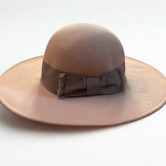 August Hat Company Wide Brim Felt Hat in Blush - Picture 2 of 7